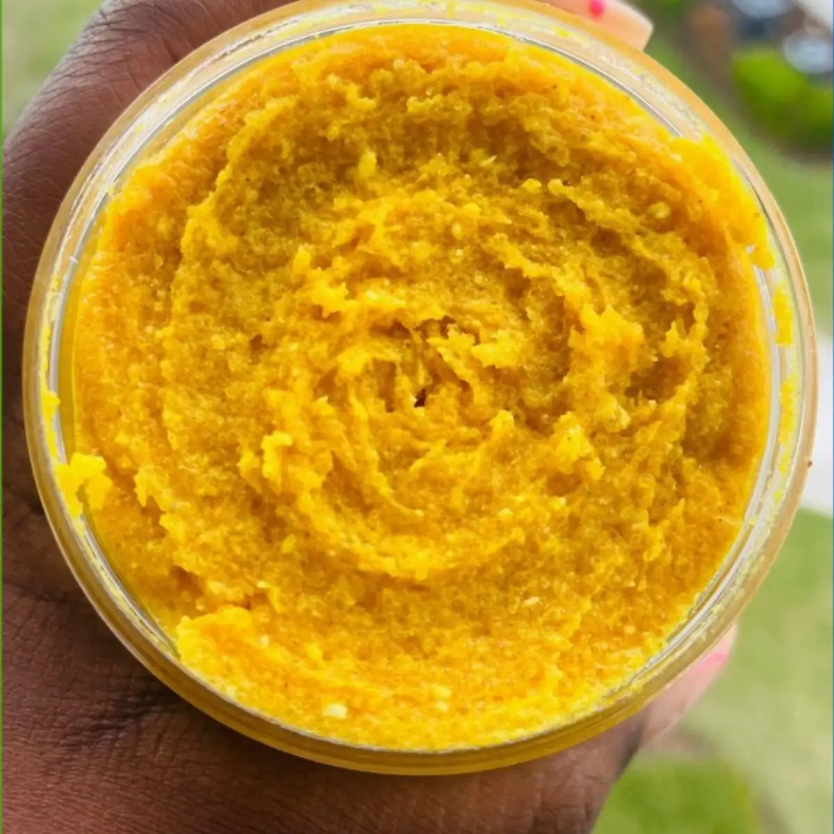 Gommage au curcuma